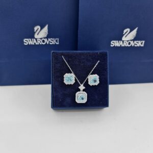 Swarovski set 8